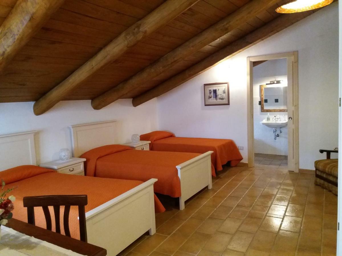 B&B Il Melograno Tortorella Εξωτερικό φωτογραφία