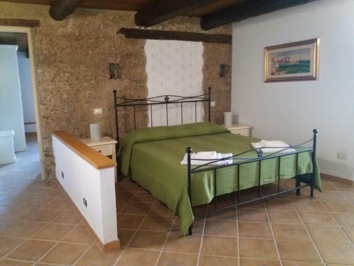 B&B Il Melograno Tortorella Εξωτερικό φωτογραφία