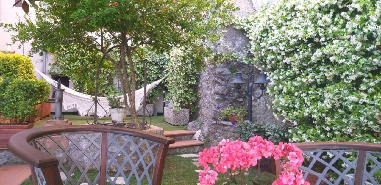 B&B Il Melograno Tortorella Εξωτερικό φωτογραφία