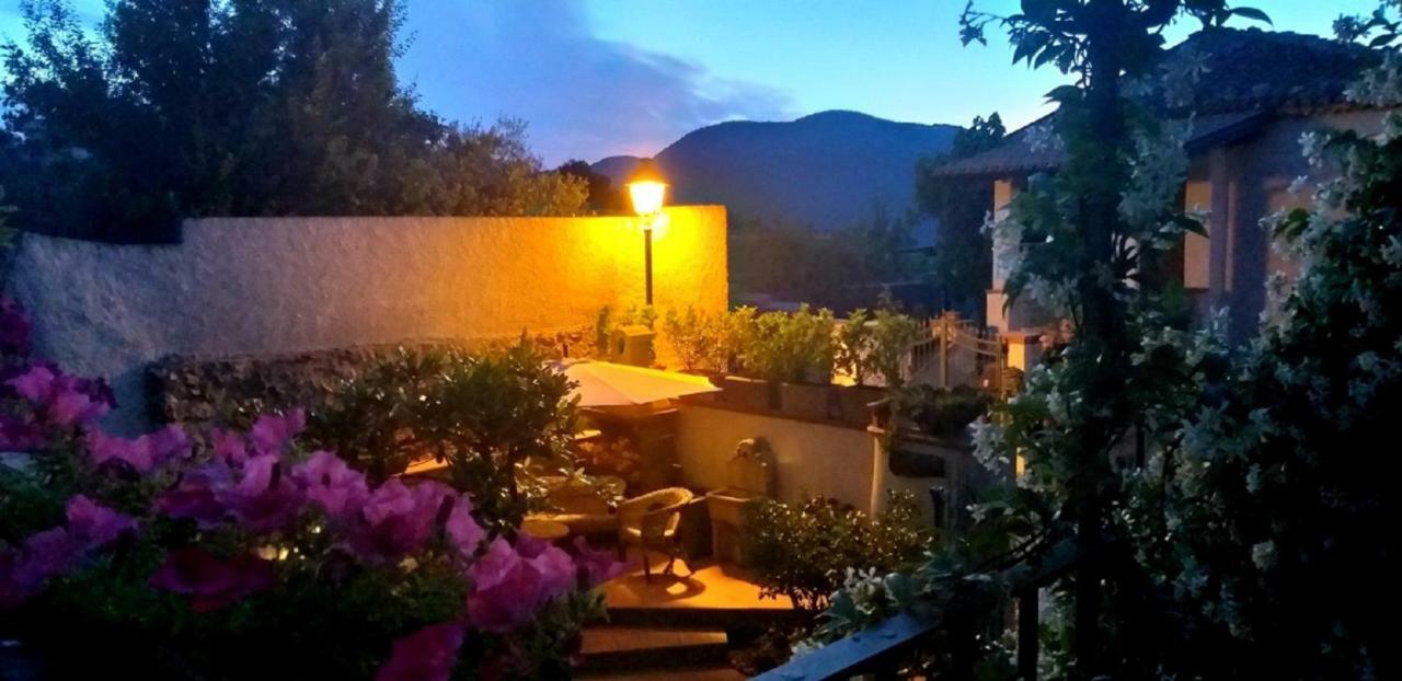 B&B Il Melograno Tortorella Εξωτερικό φωτογραφία