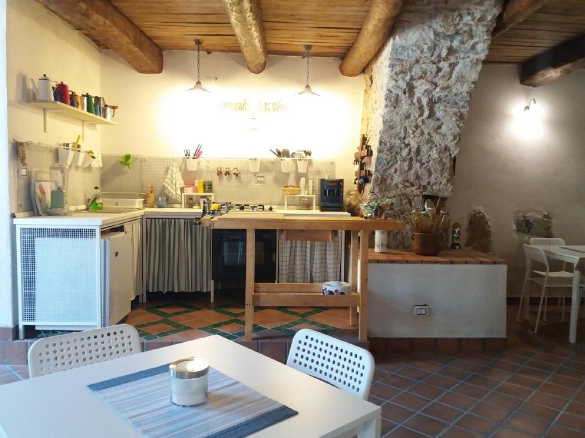 B&B Il Melograno Tortorella Εξωτερικό φωτογραφία